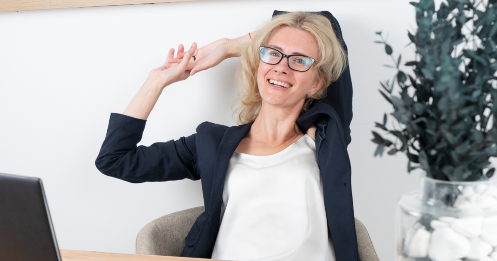 Psychology says people who age gracefully often practice these 15 daily habits