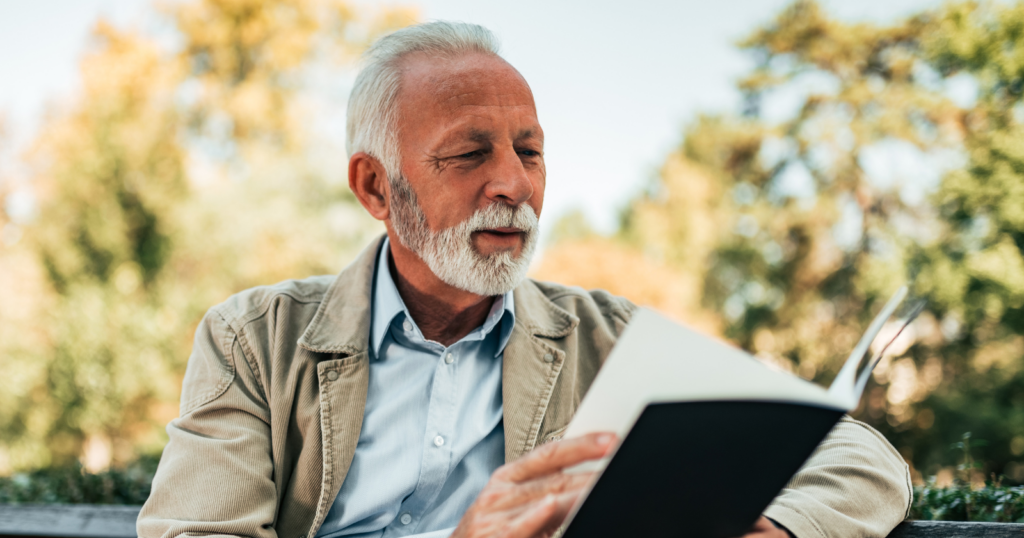 Psychology says the people who stay genuinely curious well into retirement aren’t the ones with the most education or the most varied careers — they’re the ones who never confused having opinions with having answers, and the willingness to keep asking questions about things they thought they understood is the actual mechanism that keeps their minds open long after most of their peers have closed for business