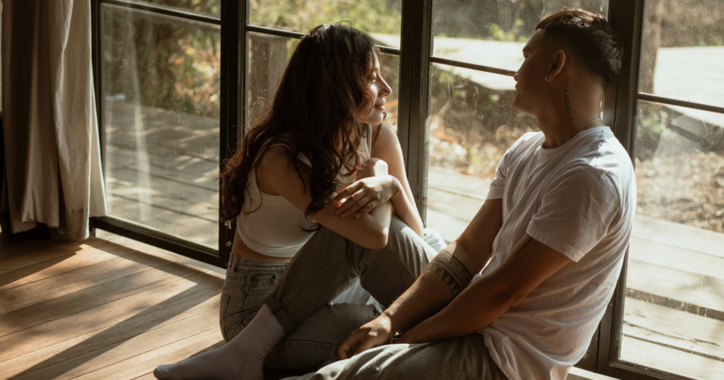 Psychology says the best communicators in any relationship aren’t the most articulate — they’re the ones who’ve learned to say the uncomfortable thing before it becomes the unsayable one