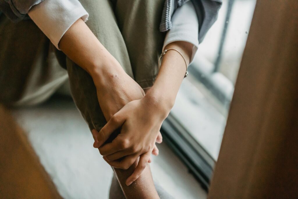 Stay-at-home parents who thrive often draw a clear line between caregiving and self-erasure — and they protect that line even when it makes them seem less devoted